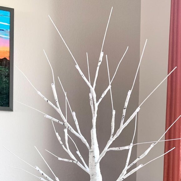 23"T USB Plug-in Battery Holiday LED Multicolor Lighted Poseable Birch Tree New - Picture 3 of 7